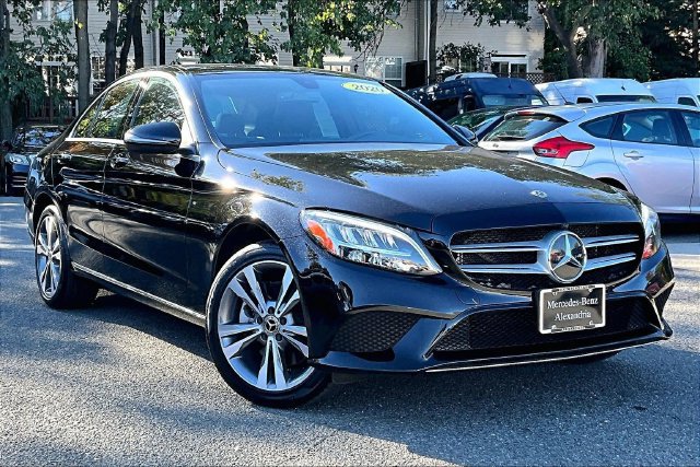 Used 2021 Mercedes-Benz C 300 4MATIC Sedan image 1