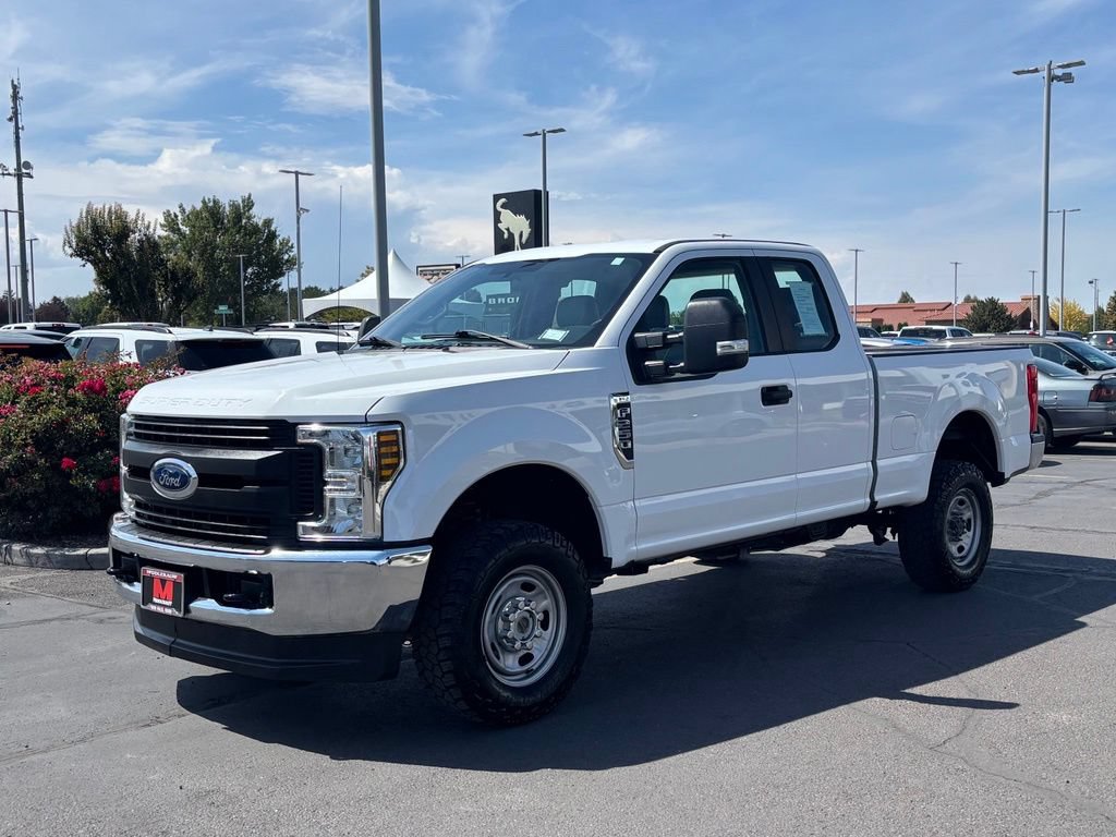 Used 2018 Ford F250 XL w/ Power Equipment Group AWD/4WD image 7
