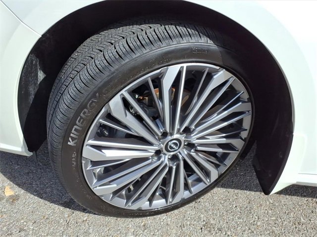 Certified 2024 Nissan Altima 2.5 SL image 21