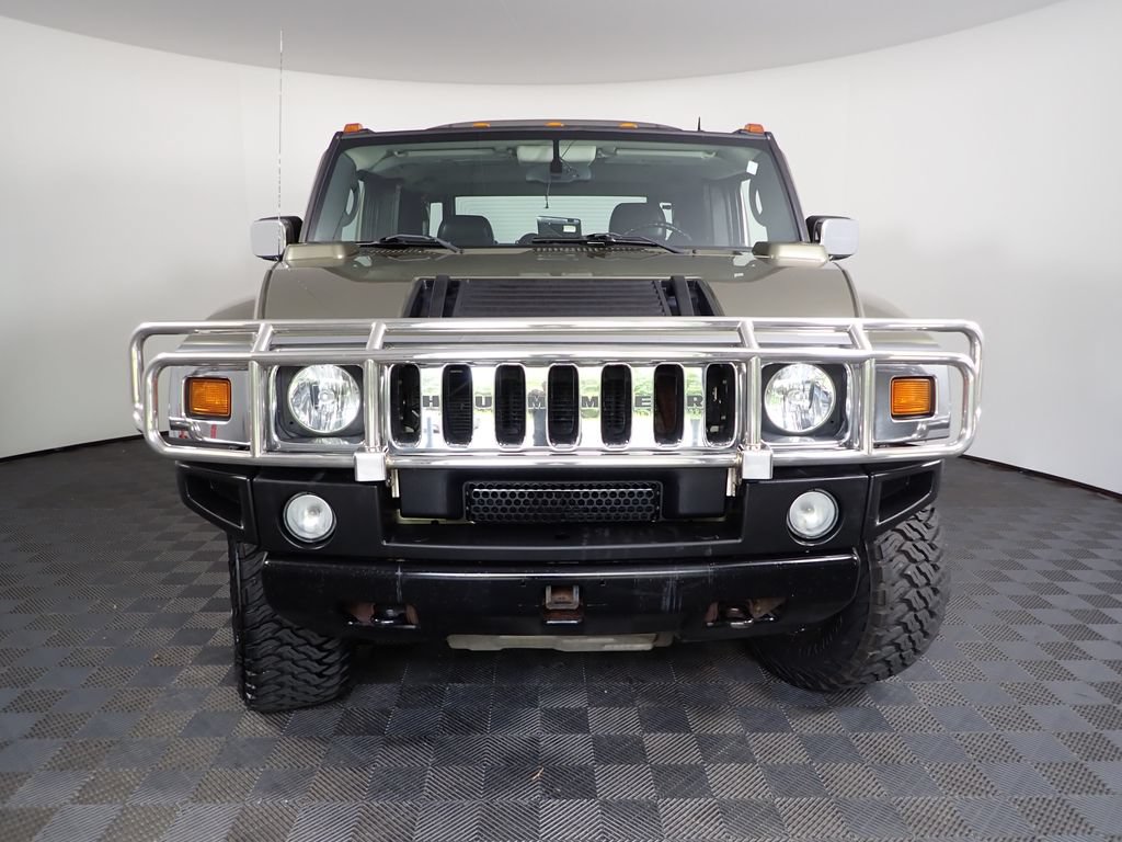Used 2005 HUMMER H2 SUT w/ Preferred Equipment Group AWD/4WD image 9