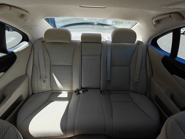 Used 2007 Lexus LS 460 RWD image 33