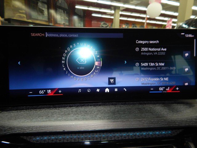 Used 2025 BMW 330i xDrive Sedan w/ Convenience Package image 24