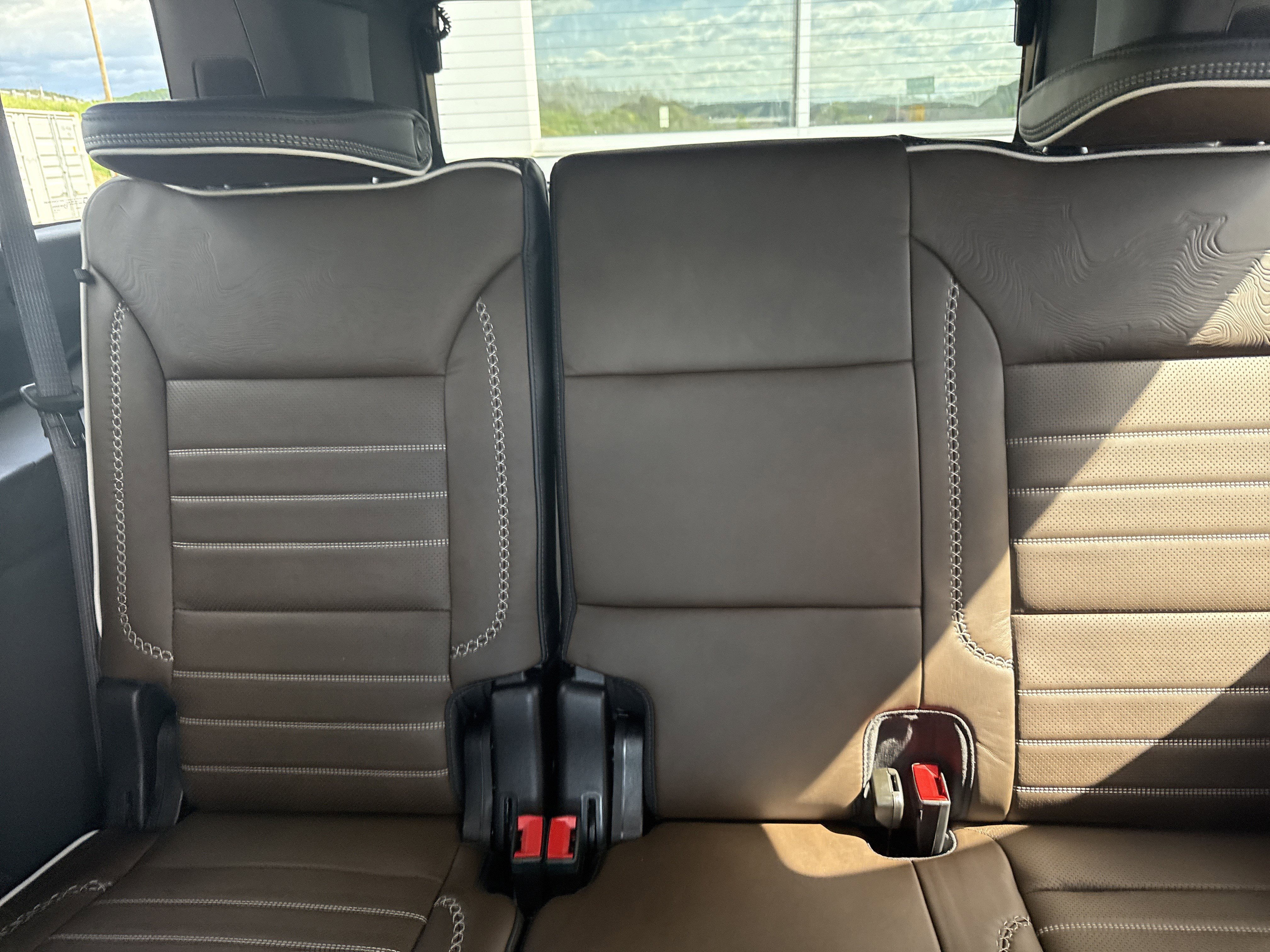 New 2026 GMC Yukon XL Denali Ultimate AWD/4WD image 15
