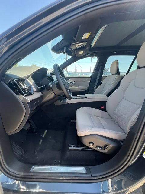 New 2026 Volvo XC90 B6 Plus w/ Protection Package AWD/4WD image 23