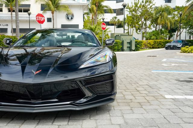 Used 2020 Chevrolet Corvette Stingray Premium Conv w/ 3LT Preferred Equipment Group RWD image 8