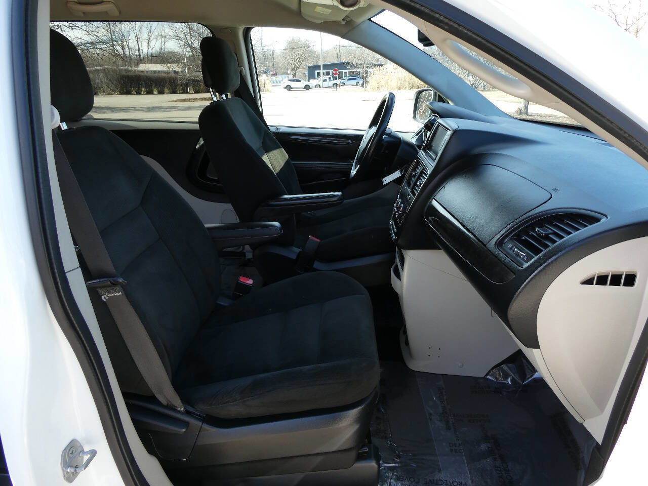 Used 2015 Dodge Grand Caravan SE w/ Quick Order Package 29E SE image 28