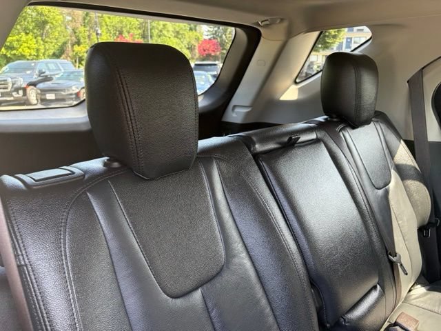 Used 2016 Chevrolet Equinox LT w/ Convenience Package FWD image 28
