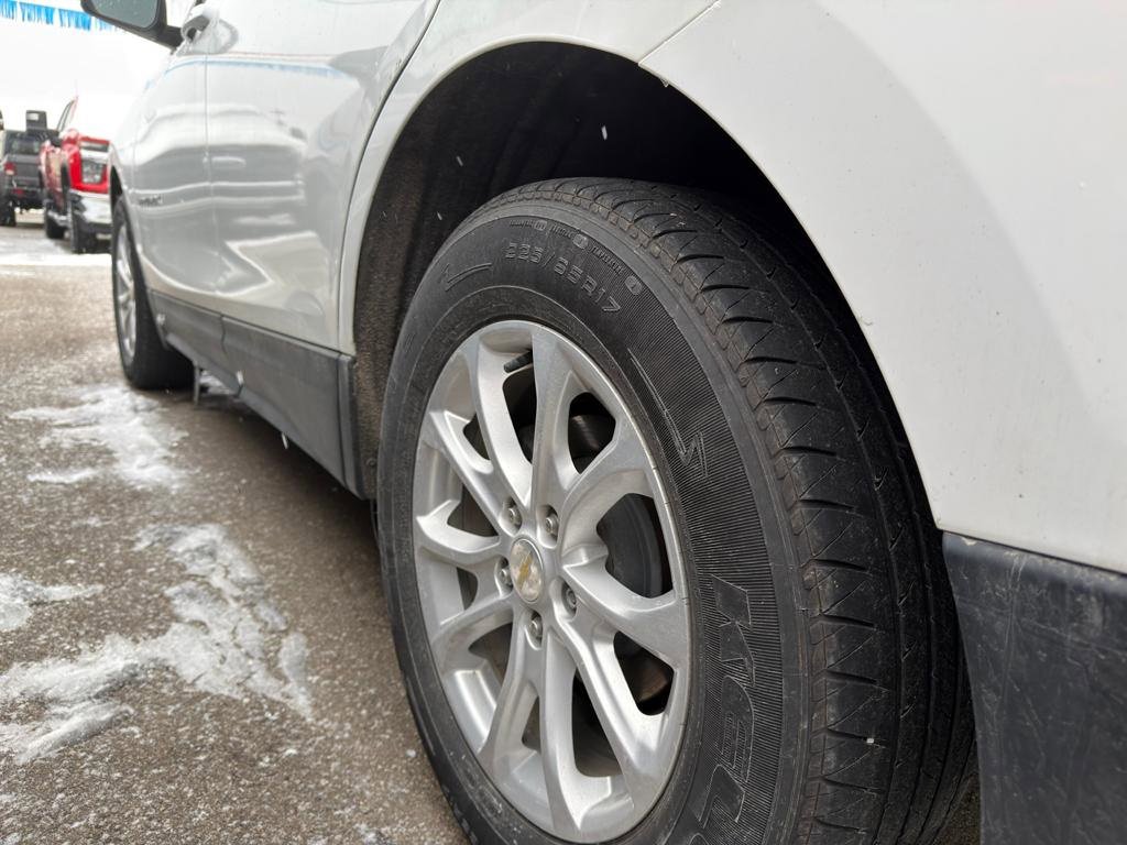 Used 2020 Chevrolet Equinox LT image 50