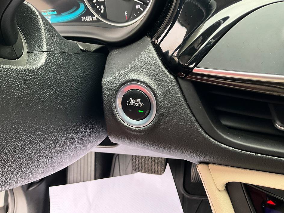 Used 2019 Buick Envision Premium AWD/4WD image 20