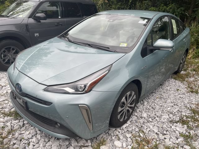 Used 2022 Toyota Prius XLE AWD/4WD image 2