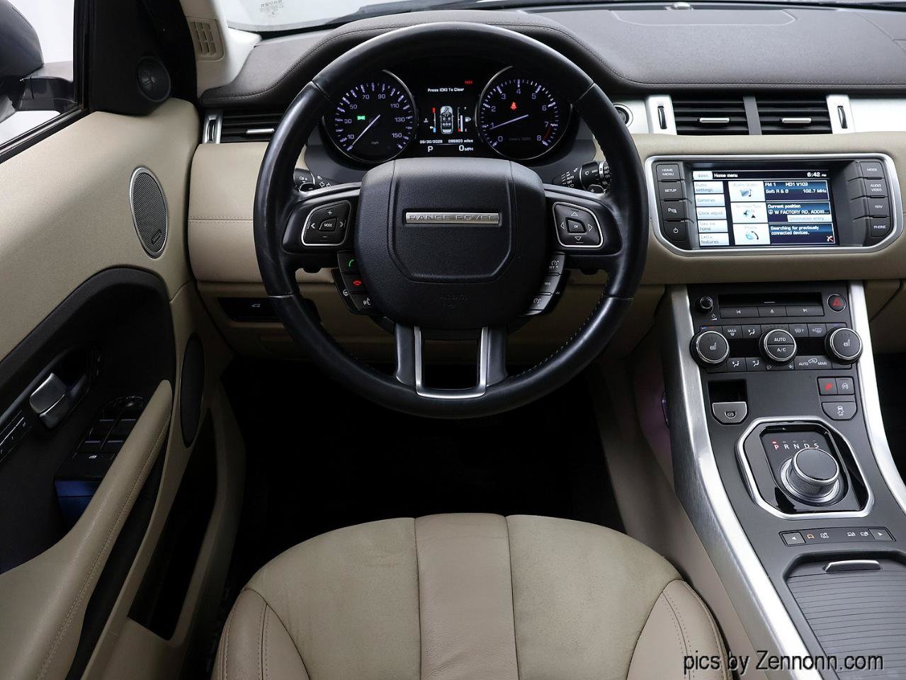 Used 2015 Land Rover Range Rover Evoque Pure AWD/4WD image 16