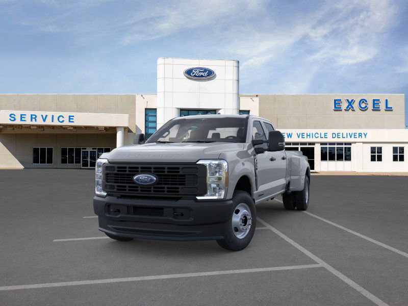 New 2026 Ford F350 XL image 2