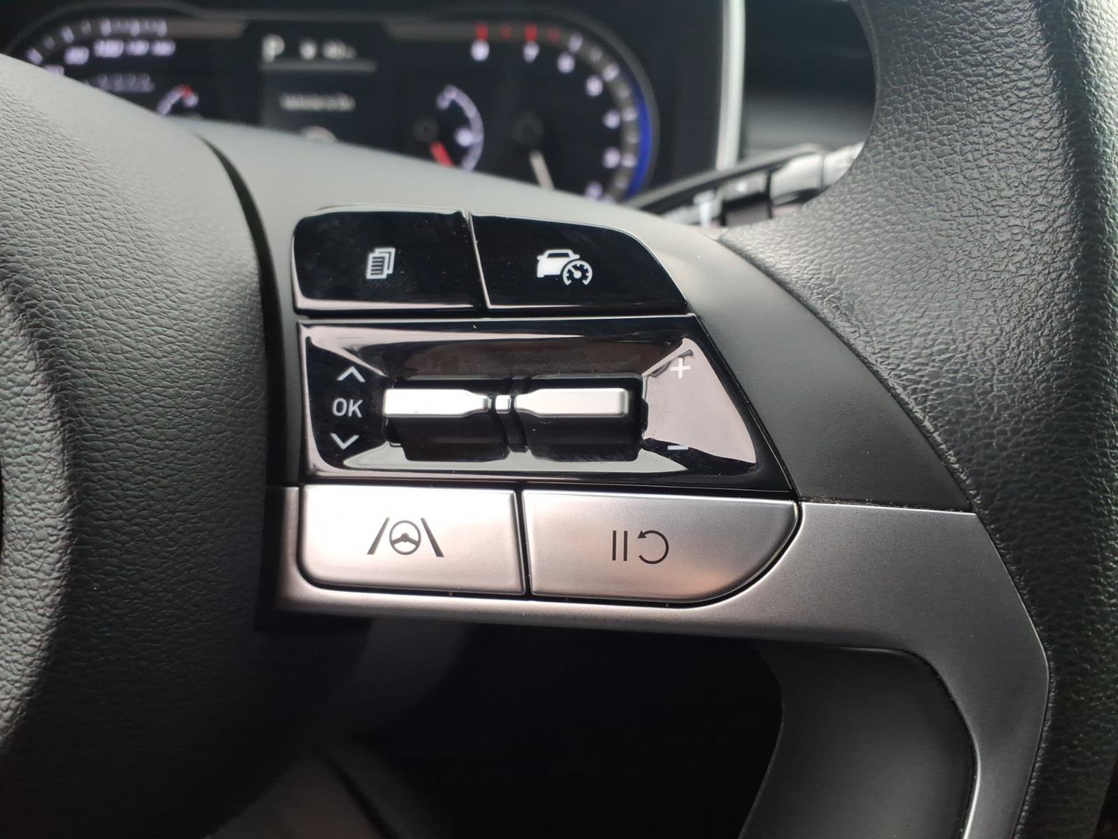 Used 2024 Hyundai Santa Cruz SEL AWD/4WD image 29