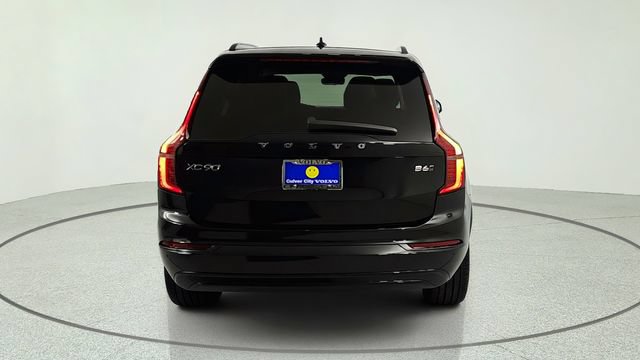 New 2026 Volvo XC90 B6 Ultra w/ Protection Package AWD/4WD image 6
