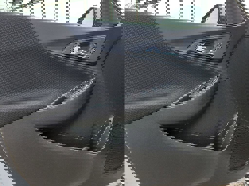 Used 2024 Chevrolet Malibu LS w/ Driver Confidence Package image 13