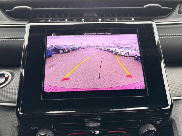 Used 2025 Jeep Grand Cherokee Laredo image 19