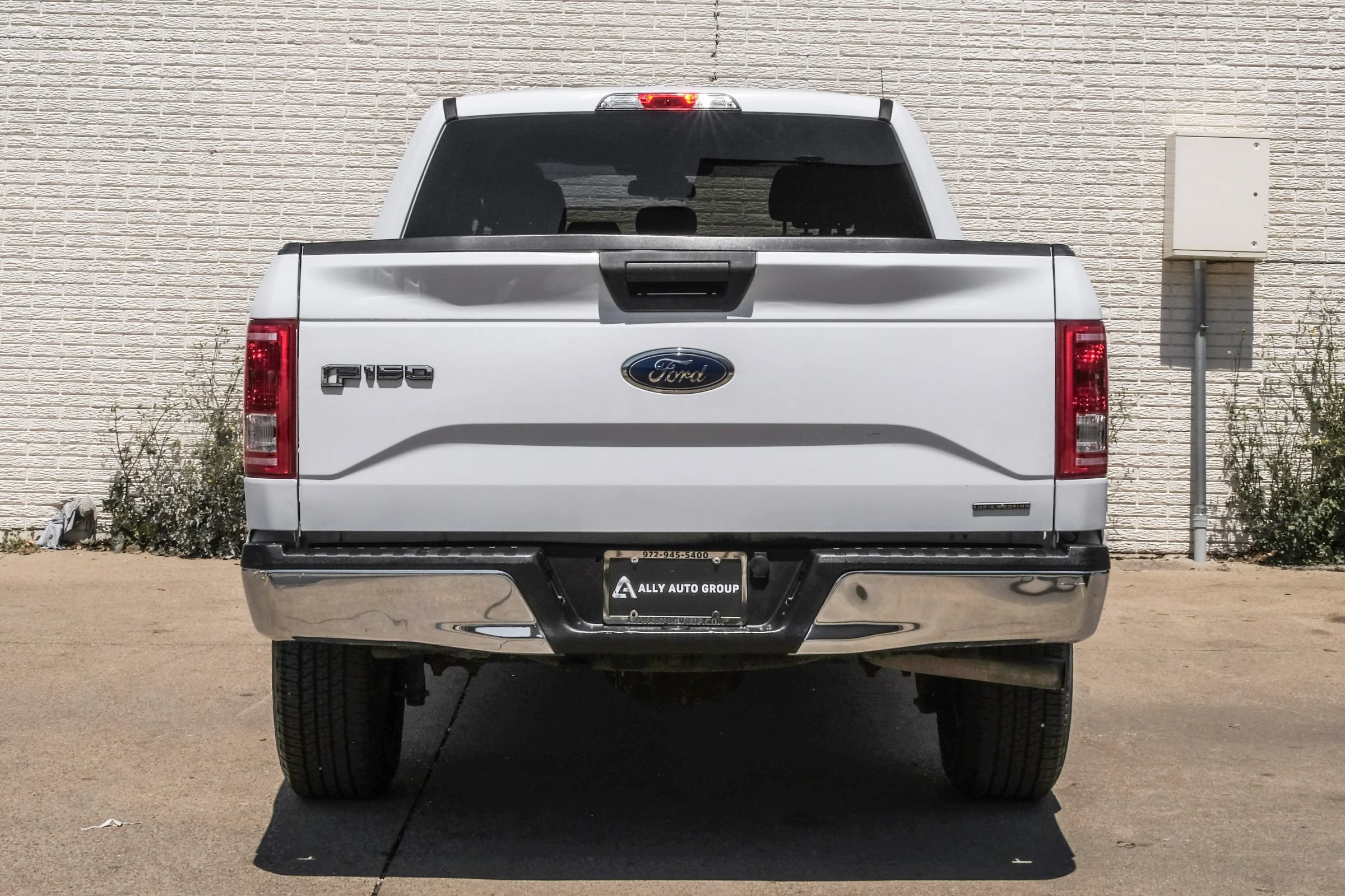 Used 2015 Ford F150 XLT AWD/4WD image 8
