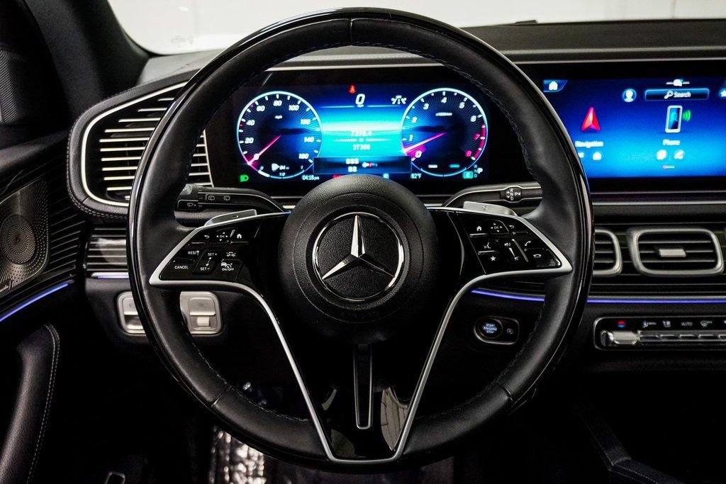 Used 2024 Mercedes-Benz GLS 450 4MATIC image 28