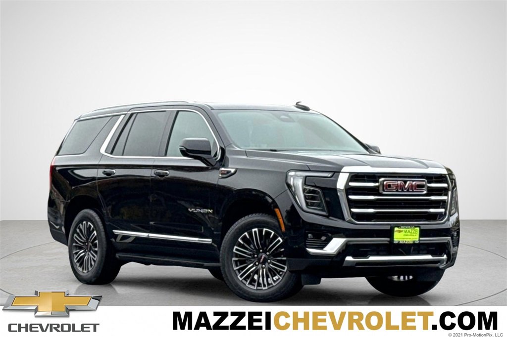 Used 2025 GMC Yukon Elevation image 1