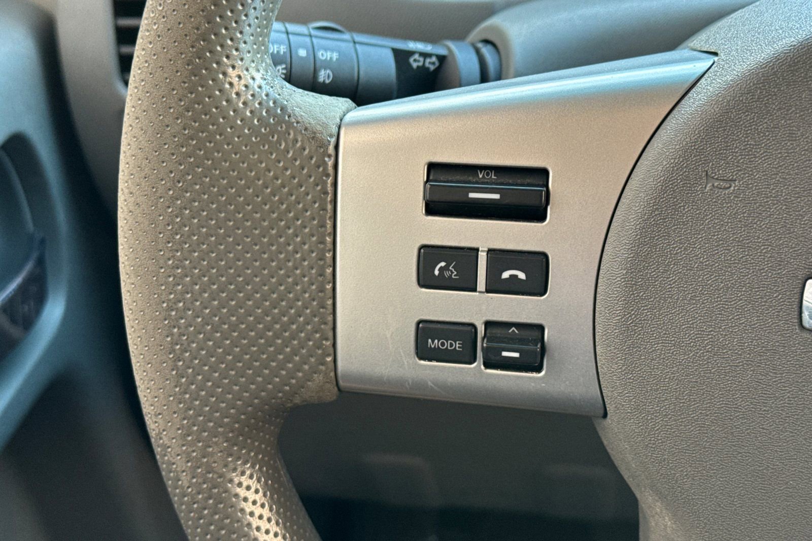 Used 2021 Nissan Frontier SV RWD image 26