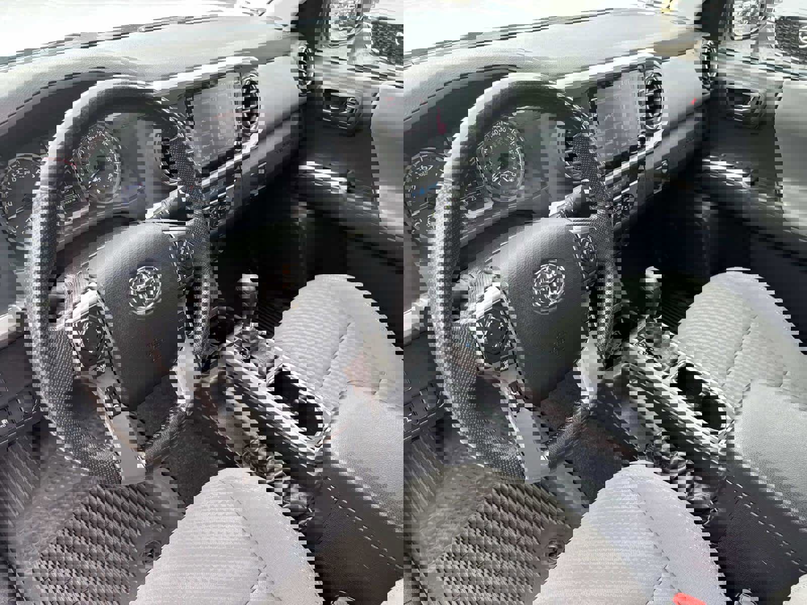 Used 2022 Toyota Tacoma SR5 w/ Technology Package image 21