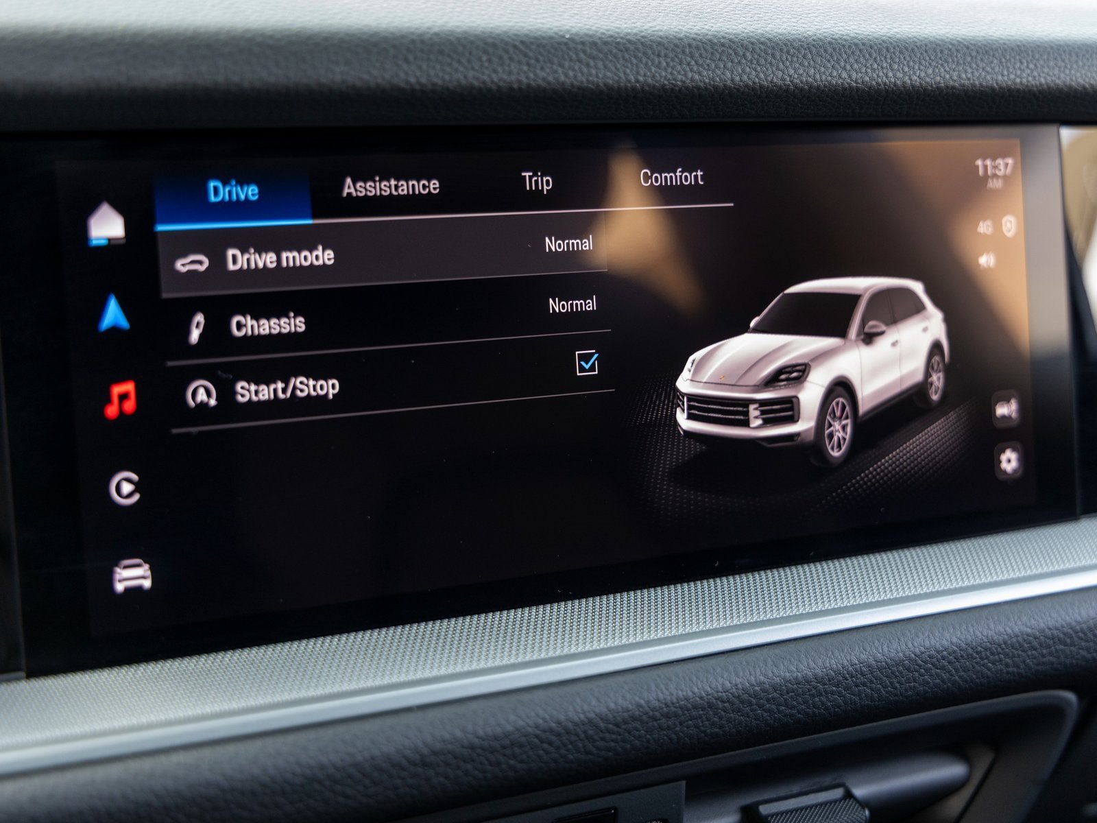 Certified 2025 Porsche Cayenne image 34