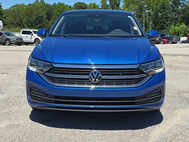 Used 2023 Volkswagen Jetta SE FWD image 8