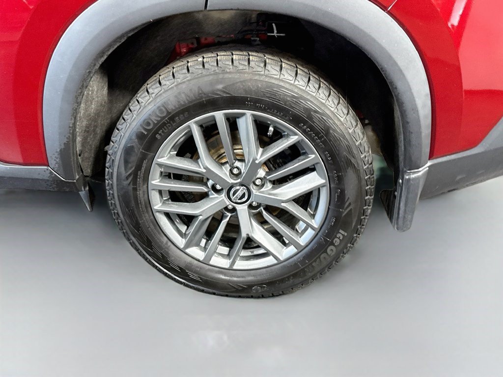 Used 2021 Nissan Rogue S FWD image 36