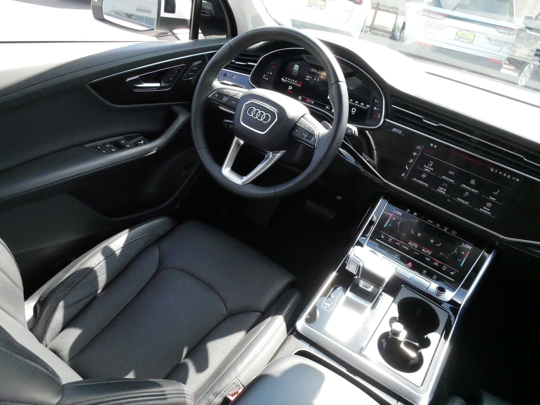 Used 2023 Audi Q7 3.0T Prestige w/ Prestige Package AWD/4WD image 9