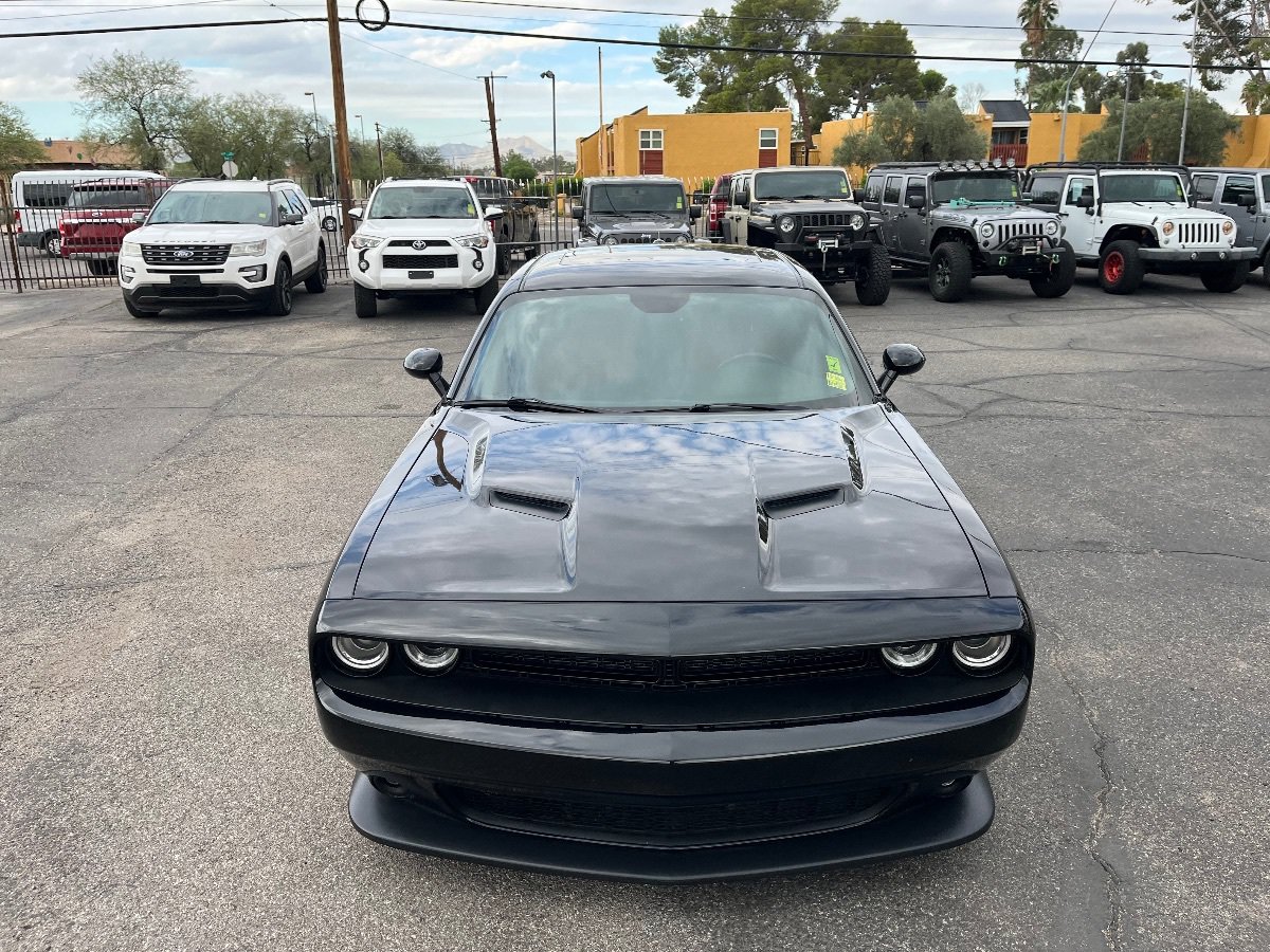 Used 2015 Dodge Challenger R/T Scat Pack w/ Leather Interior Group RWD image 44