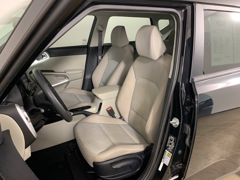 Used 2022 Kia Soul LX w/ Technology Package image 24