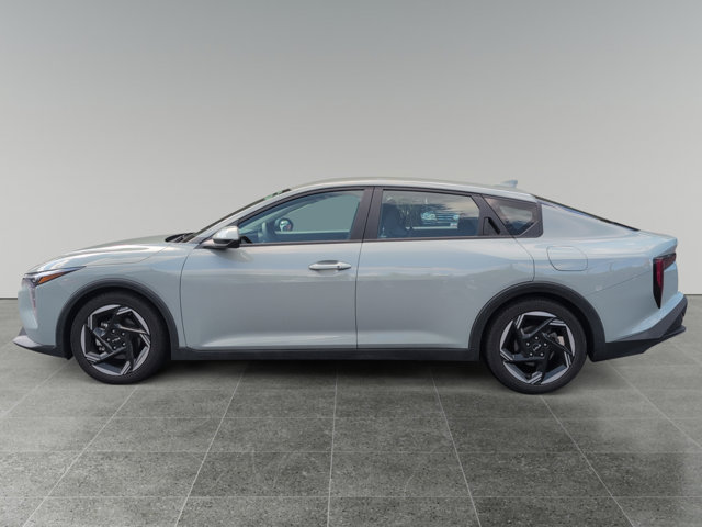 Used 2025 Kia K4 EX FWD image 2