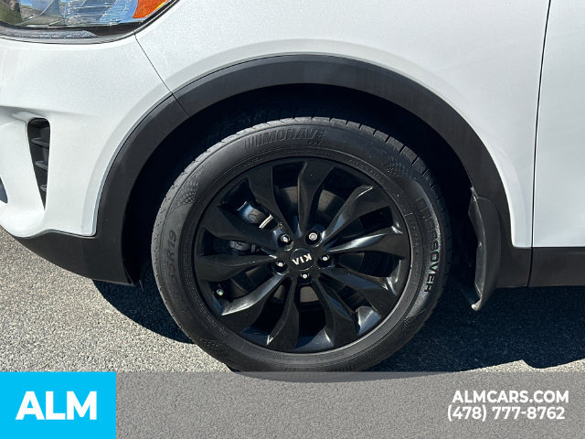 Used 2019 Kia Sorento S FWD image 12