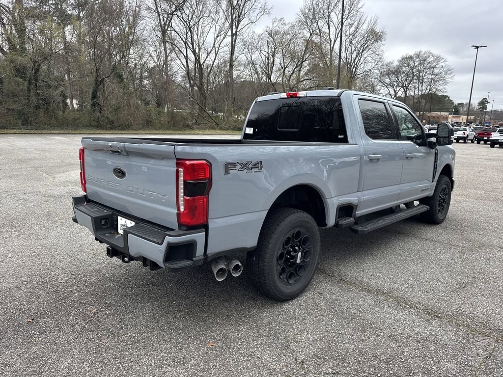 New 2026 Ford F250 Lariat w/ Black Appearance Package image 7