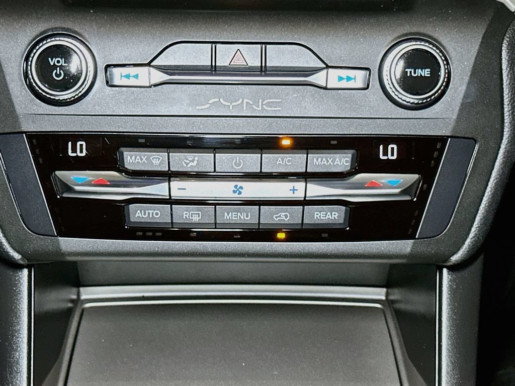 Certified 2020 Ford Explorer XLT AWD/4WD image 16