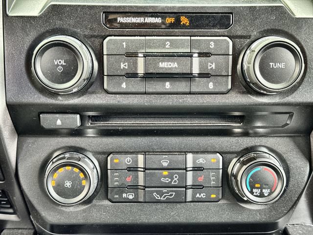 Used 2017 Ford F150 XLT w/ Equipment Group 302A Luxury AWD/4WD image 19