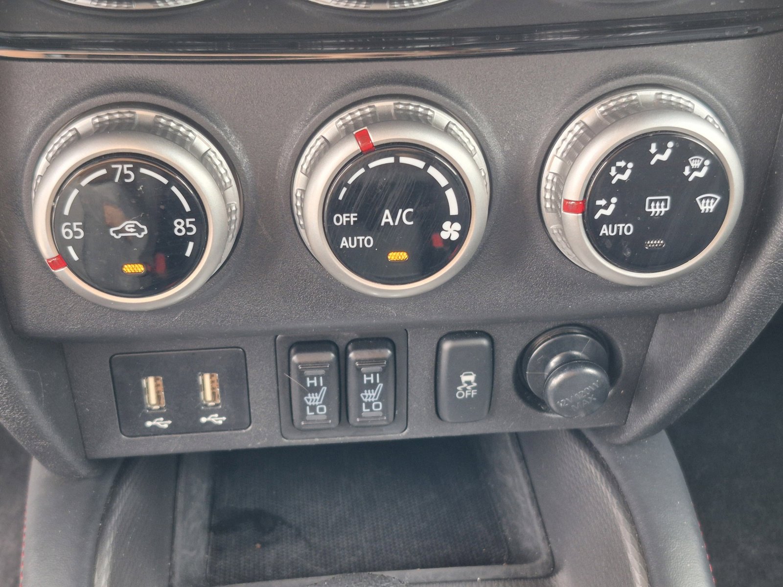 Used 2025 Mitsubishi Outlander Sport ES image 31