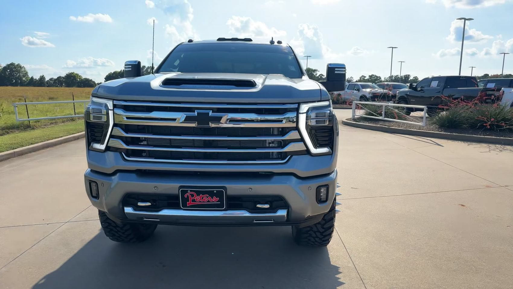 New 2026 Chevrolet Silverado 3500 High Country w/ Technology Package AWD/4WD image 4