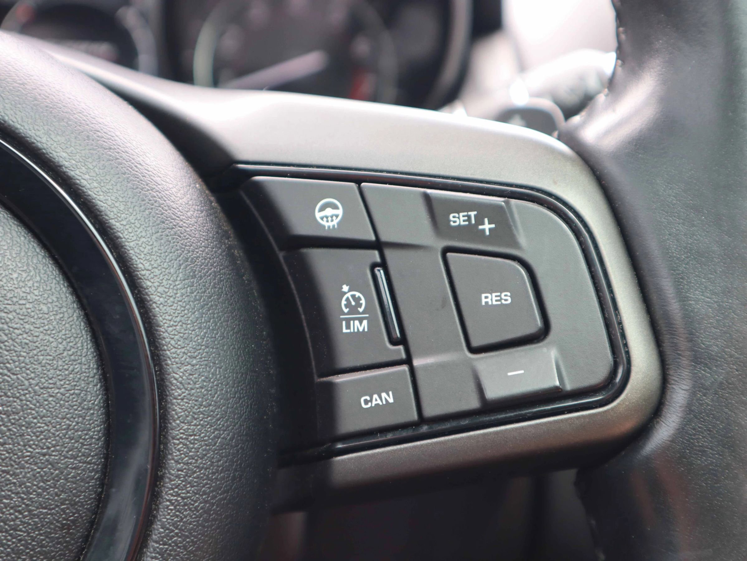 Used 2016 Jaguar F-TYPE Coupe image 14