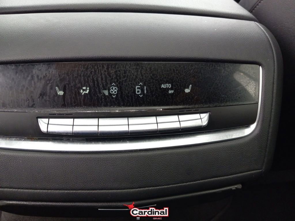 Used 2023 Cadillac Escalade ESV Premium Luxury image 26