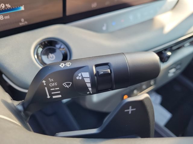 New 2026 Nissan Leaf SV+ w/ Floor Mat Package (SV+) FWD image 24