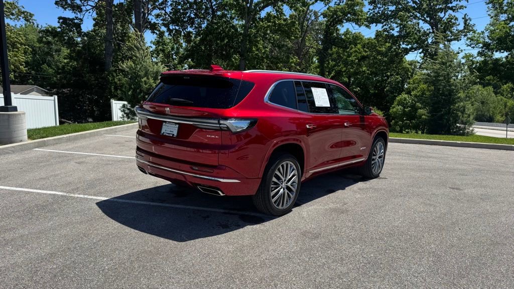 Used 2026 Buick Enclave Avenir w/ Super Cruise Package FWD image 3