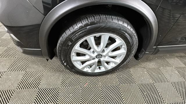 Used 2020 Nissan Rogue Sport SV w/ Technology Package AWD/4WD image 9