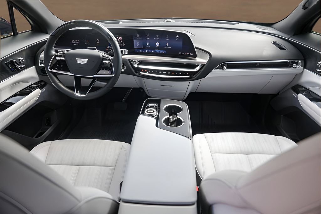 Certified 2025 Cadillac Lyriq Sport AWD/4WD image 24