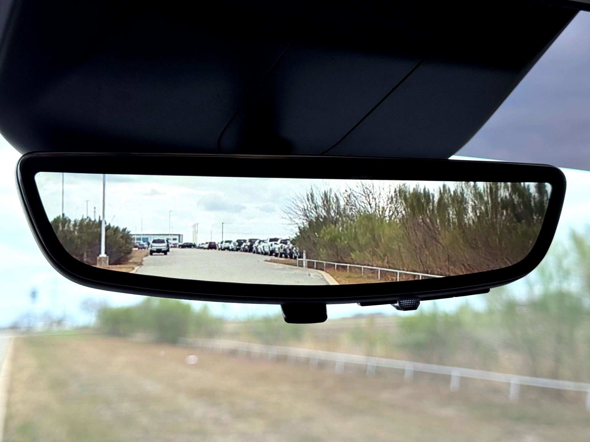 Used 2023 Cadillac Escalade Premium Luxury image 38