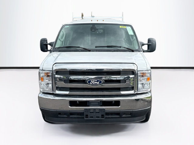 New 2027 Ford E-350 and Econoline 350 Super Duty w/ Power Equipment Group RWD image 2