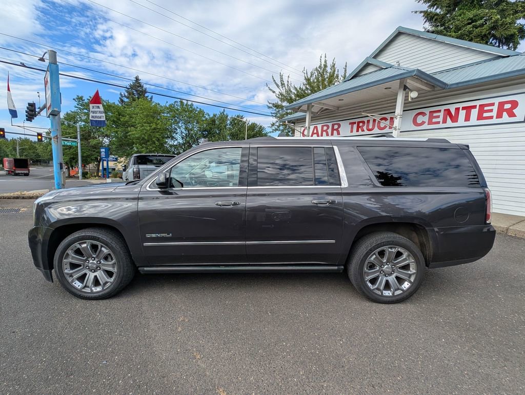 Used 2016 GMC Yukon XL Denali w/ Open Road Package AWD/4WD image 6