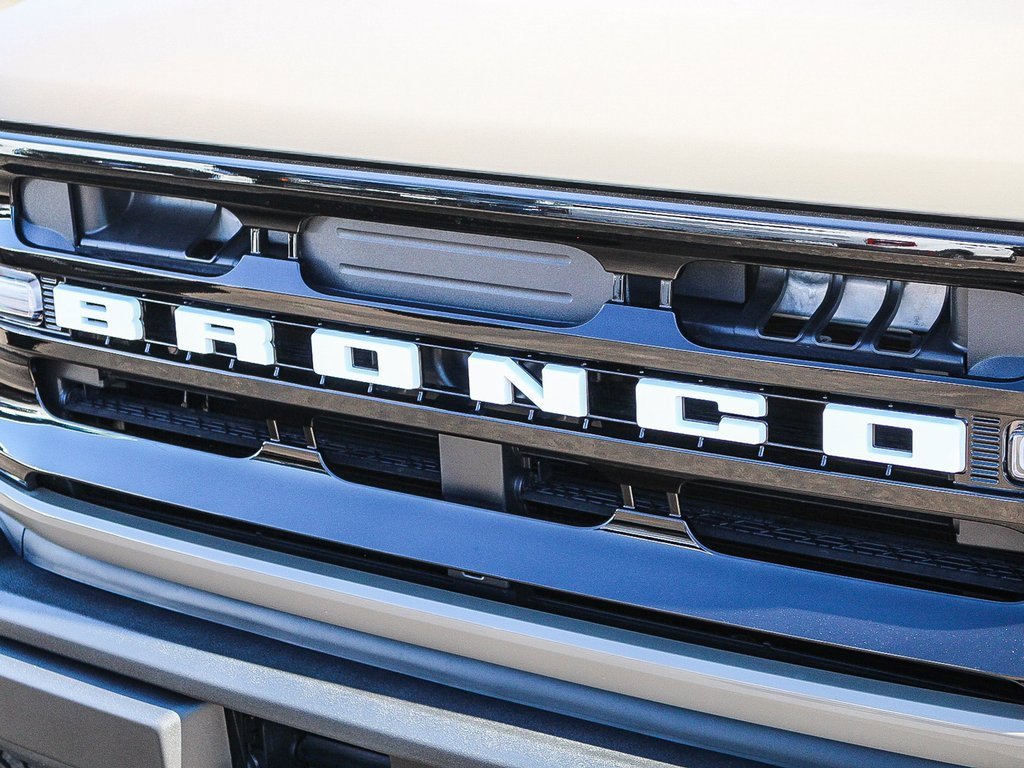 New 2025 Ford Bronco Outer Banks image 5