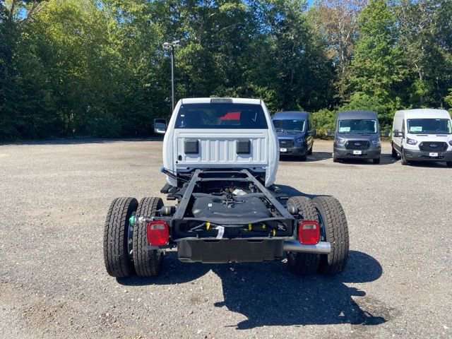 New 2026 RAM 5500 4x4 Regular Cab image 5