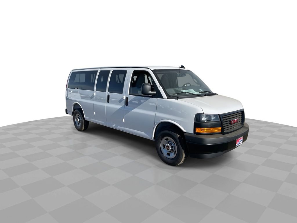 New 2025 GMC Savana 3500 LS image 2